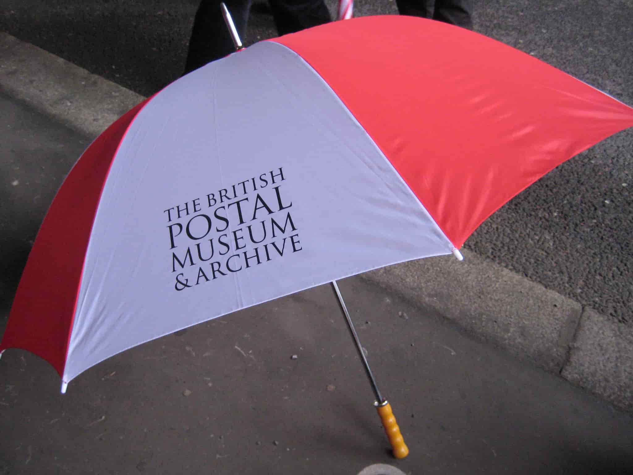 Ομπρέλα | The British Postal Museum & Archive