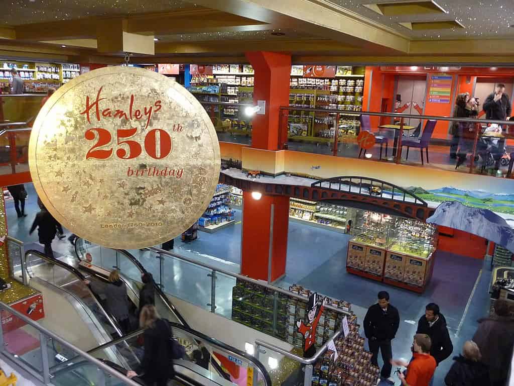 Λονδίνο | Hamleys Toy Shop | Lewis Clarke / London : Westminster - Hamleys Toy Shop