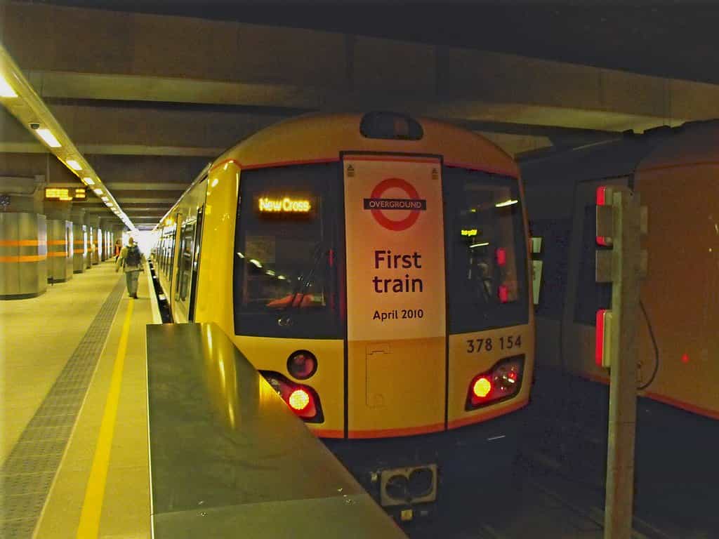 Overground (Υπέργειο τραίνο)